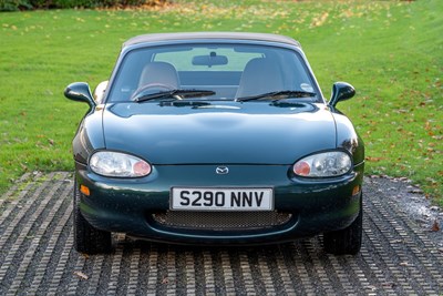 Lot 1 - 1998 Mazda MX-5 1.8