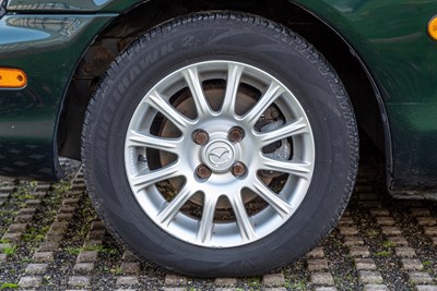Lot 1 - 1998 Mazda MX-5 1.8