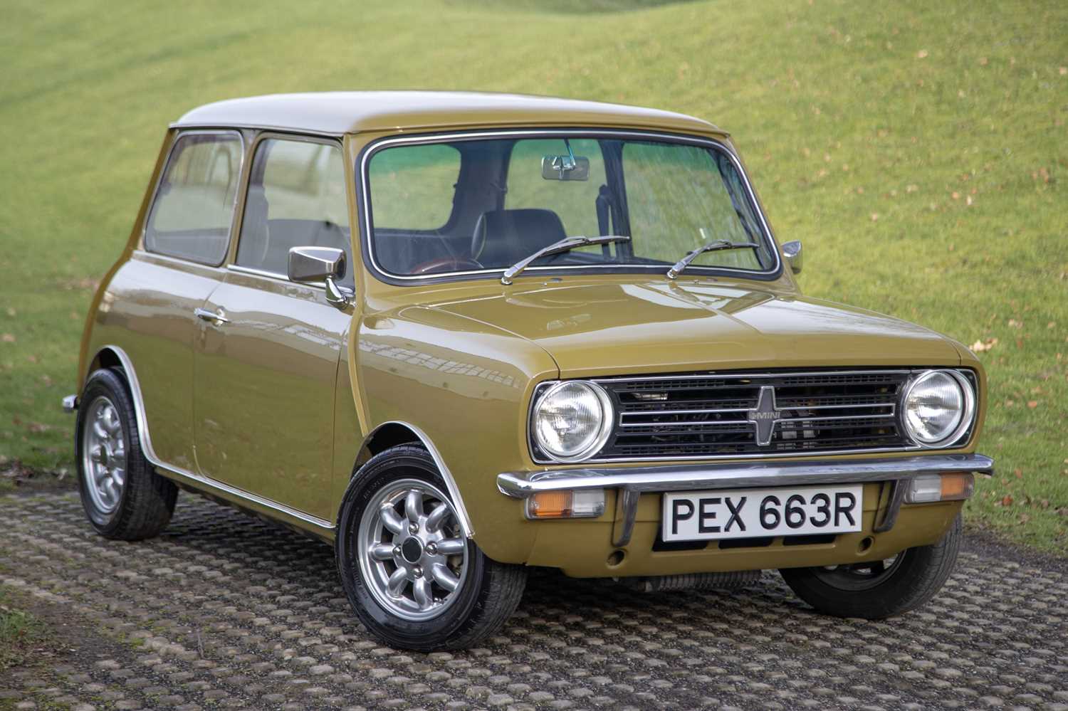 Lot 76 - 1976 Leyland Mini Clubman 1100