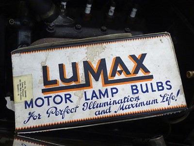 Lot 6 - Unopened box of Lumax motor bulbs