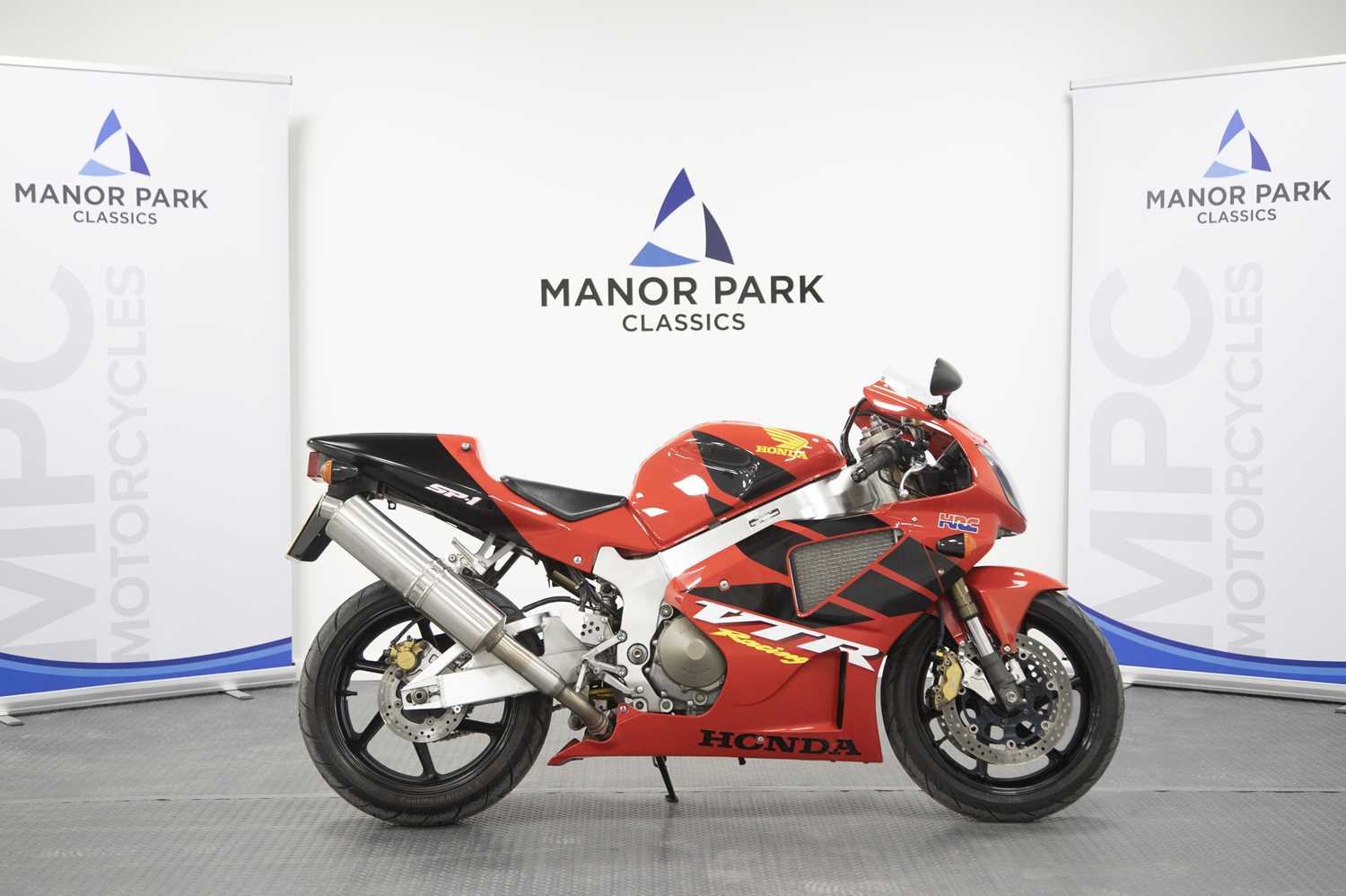 Lot 42 - 2000 Honda VTR1000 SP-1 SPY