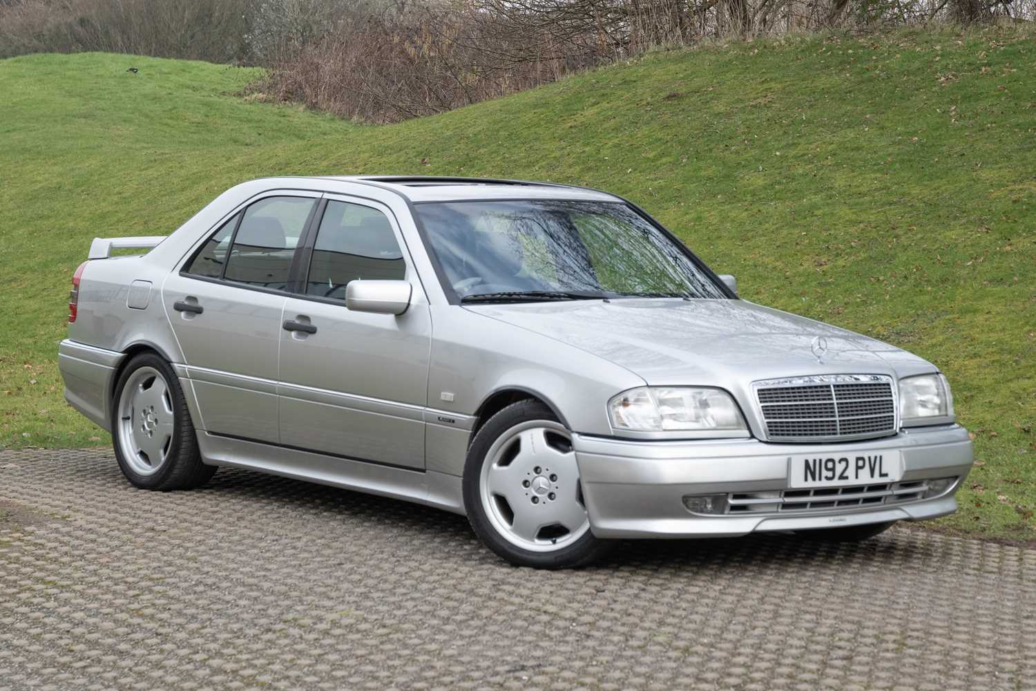 Lot 7 - 1996 Mercedes-Benz C 36 AMG