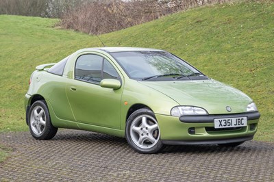Lot 6 - 2000 Vauxhall Tigra 1.6