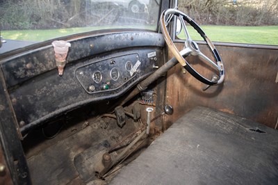Lot 86 - 1932 Renault KZ7 Van