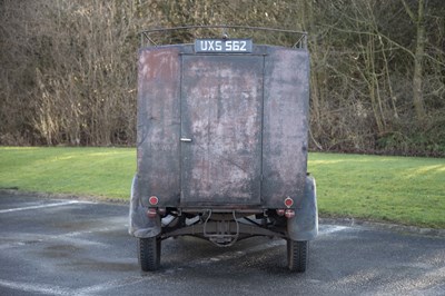 Lot 86 - 1932 Renault KZ7 Van