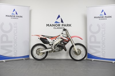 Lot 40 - 1998 Honda CR125R