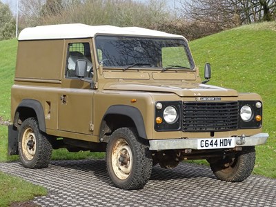 Lot 58 - 1986 Land Rover 90 V8 Commercial