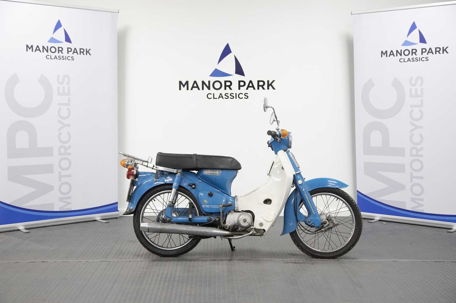 Lot 10 - 1981 Honda CB70 Cub