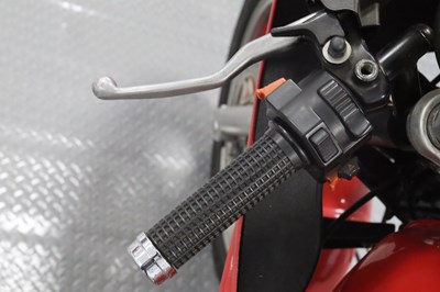 Lot 5 - 1992 Moto Guzzi 750 Sport