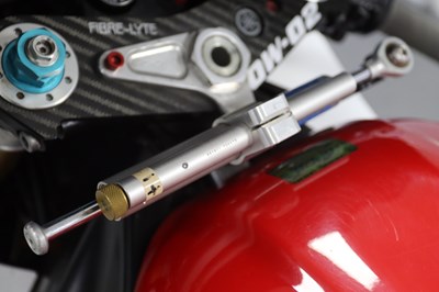 Lot 10 - 1998 Yamaha R7-1
