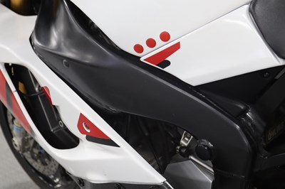 Lot 10 - 1998 Yamaha R7-1