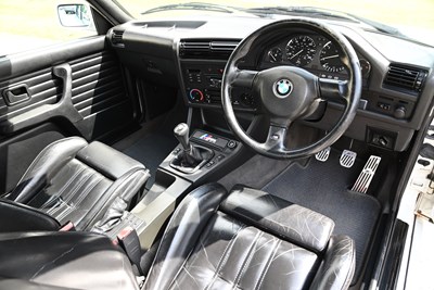 Lot 82 - 1991 BMW 325i Sport