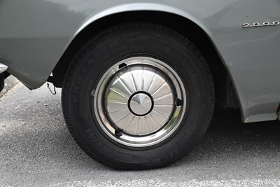 Lot 36 - 1966 Rover P6 2000