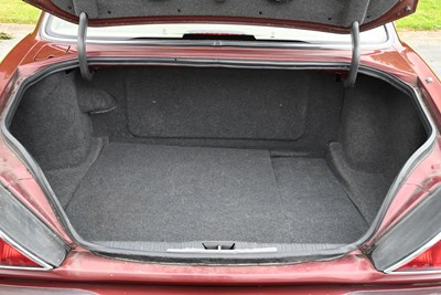 Lot 87 - 1998 Jaguar Sovereign 4.0 V8 LWB