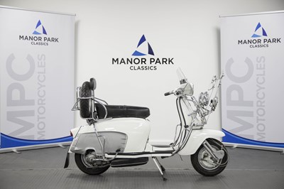 Lot 8 - 1965 Lambretta TV175 Series 3