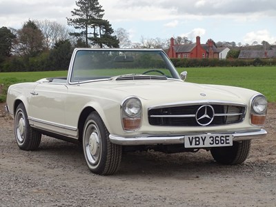 Lot 126 - 1967 Mercedes-Benz 250 SL