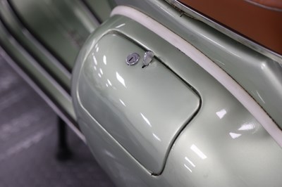 Lot 26 - 1985 Vespa Douglas 125