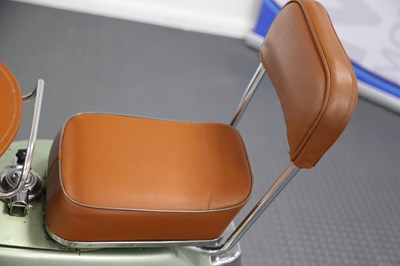 Lot 26 - 1985 Vespa Douglas 125