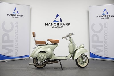 Lot 26 - 1985 Vespa Douglas 125