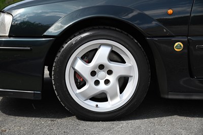 Lot 61 - 1993 Vauxhall Lotus Carlton