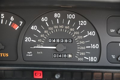 Lot 61 - 1993 Vauxhall Lotus Carlton