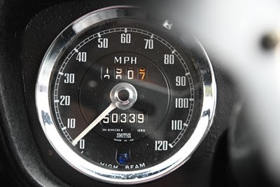 Lot 31 - 1971 MG B GT