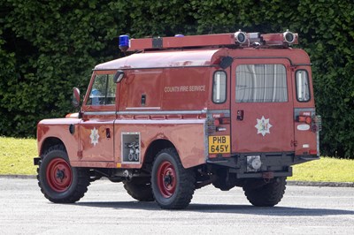 Lot 37 - 1982 Land Rover 109 Series III Fire Appliance