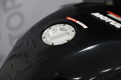 Lot 15 - 2002 Aprilia RSV Mille R