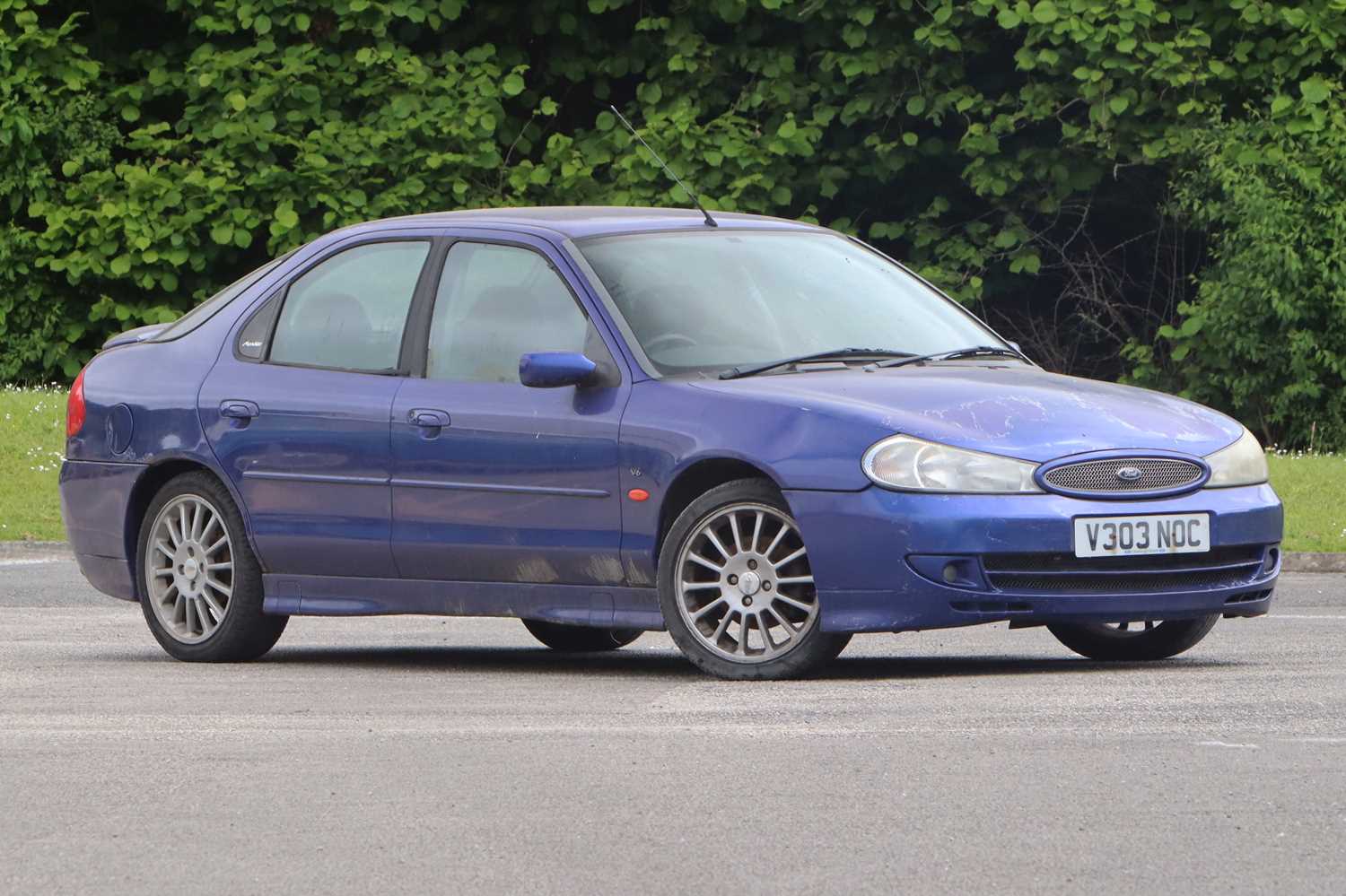 Lot 122 - 1999 Ford Mondeo ST200