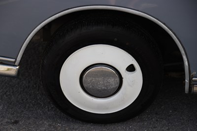Lot 58 - 1991 Nissan Figaro