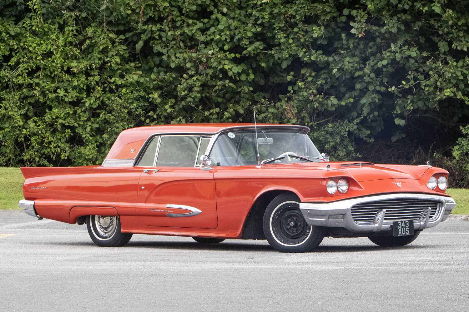 Lot 105 - 1959 Ford Thunderbird