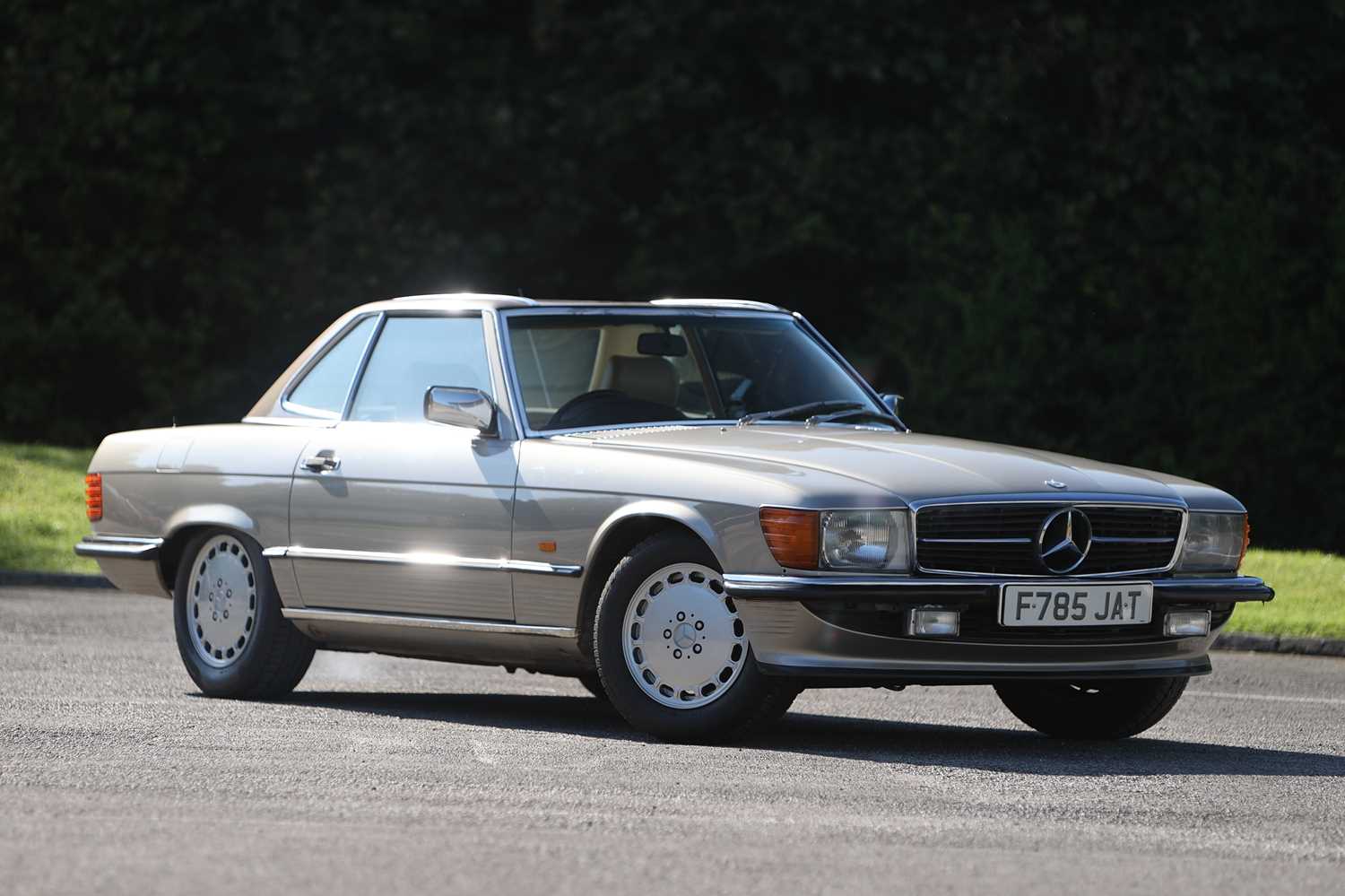 Lot 145 - 1988 Mercedes-Benz 300 SL