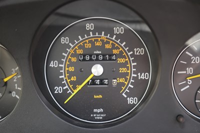 Lot 145 - 1988 Mercedes-Benz 300 SL