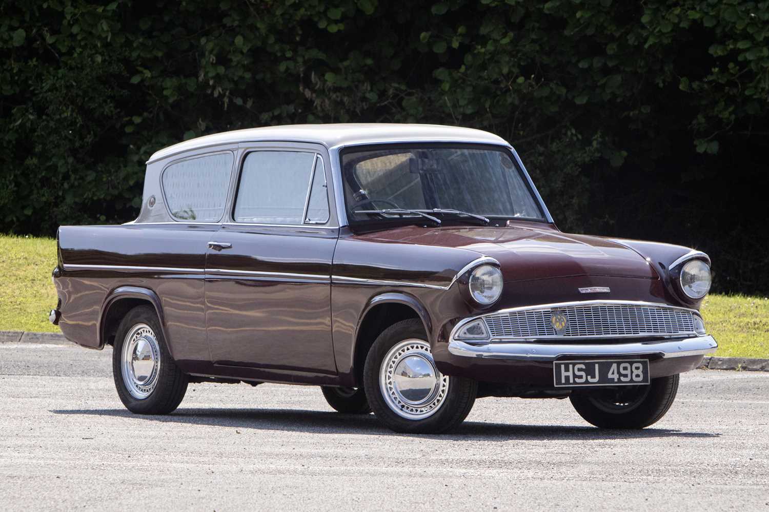 Lot 138 - 1961 Ford Anglia 105E Deluxe