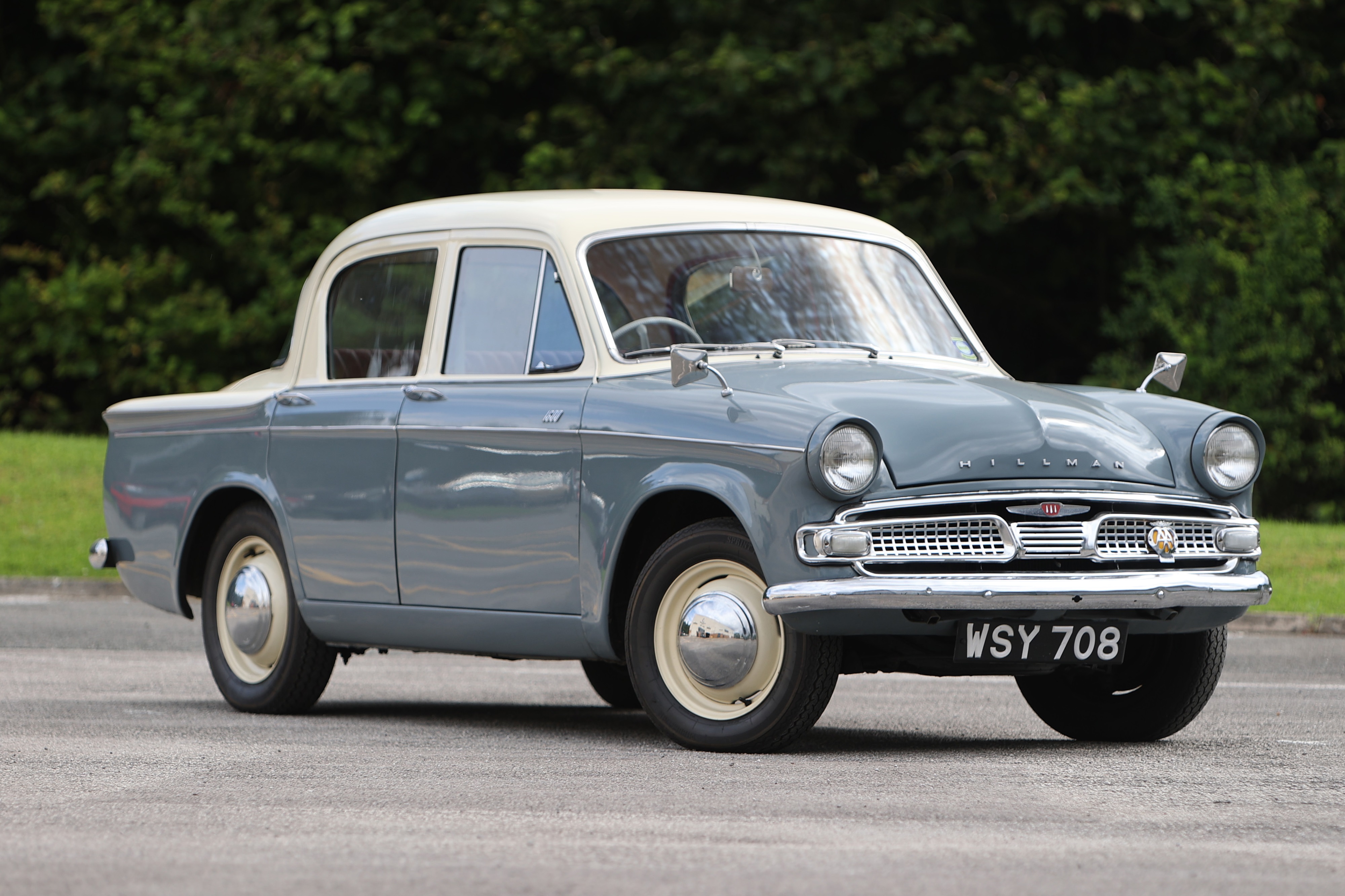Lot 123 - 1962 Hillman Minx Deluxe