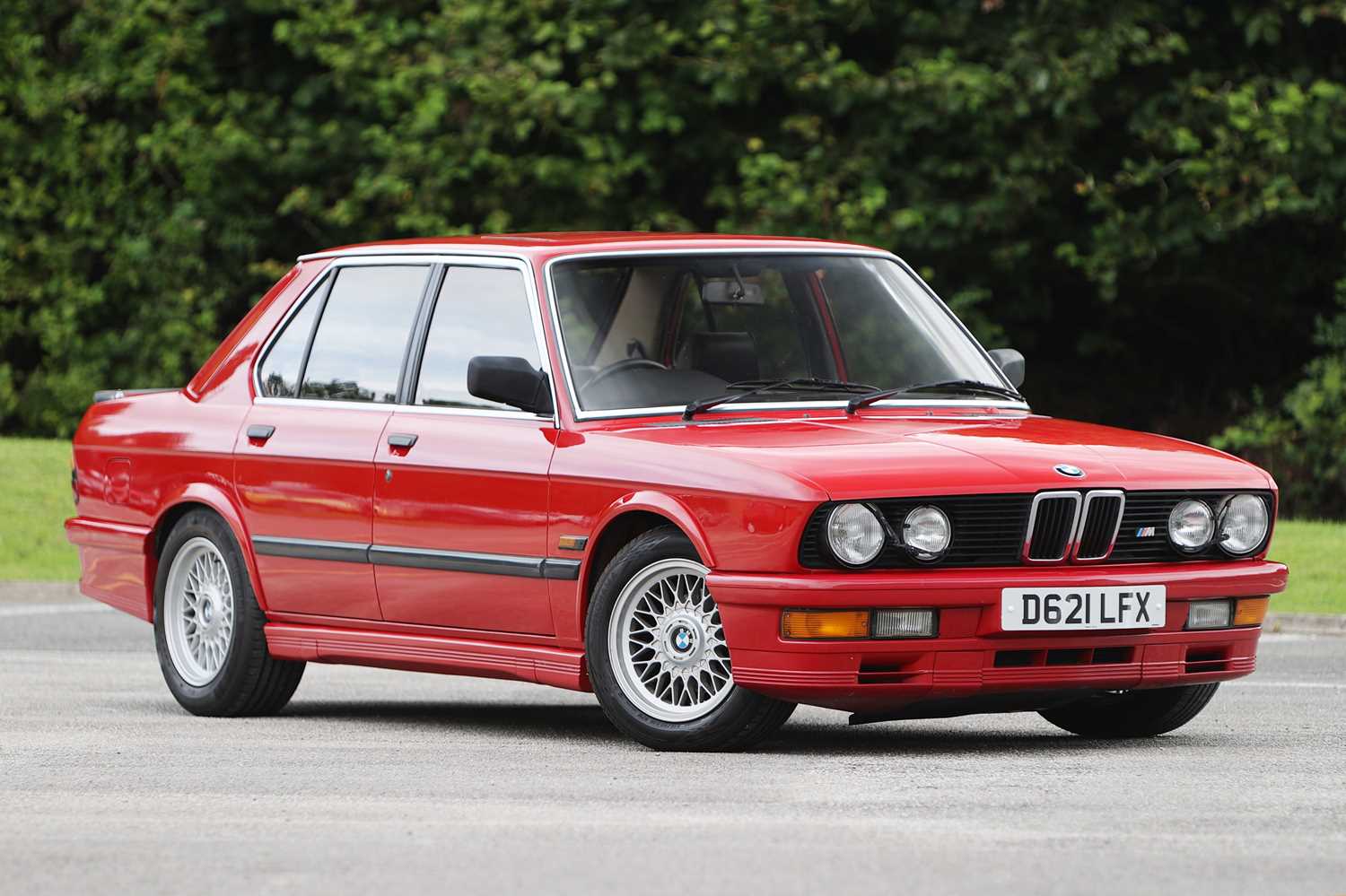 Lot 160 - 1987 BMW M535i