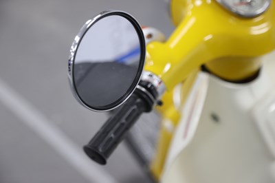 Lot 36 - 1976 Honda C70