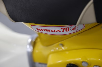 Lot 36 - 1976 Honda C70