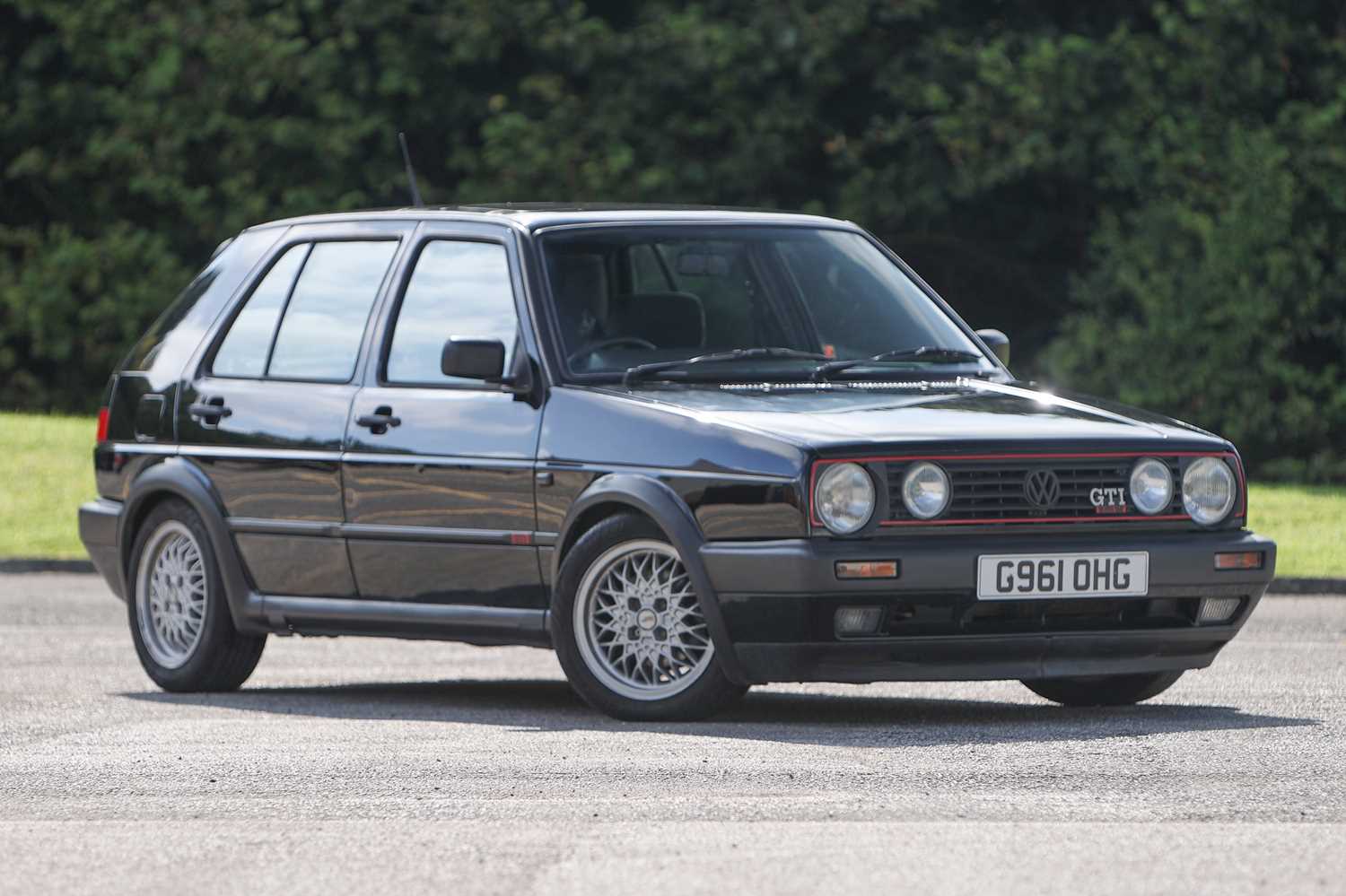 Lot 144 - 1990 Volkswagen Golf GTi 16v