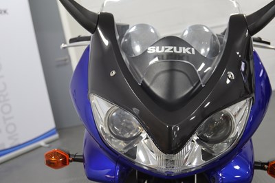 Lot 37 - 2001 Suzuki GSF600S Bandit