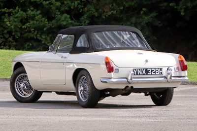 Lot 103 - 1970 MG B Roadster