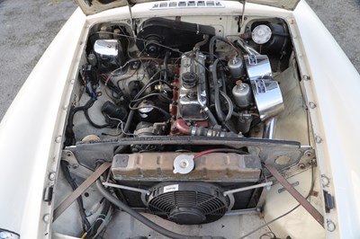 Lot 103 - 1970 MG B Roadster