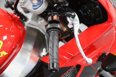 Lot 16 - 2001 Honda VTR1000 SP-1 SPY