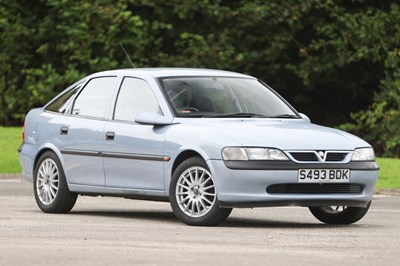 Lot 141 - 1998 Vauxhall Vectra 1.6 Envoy