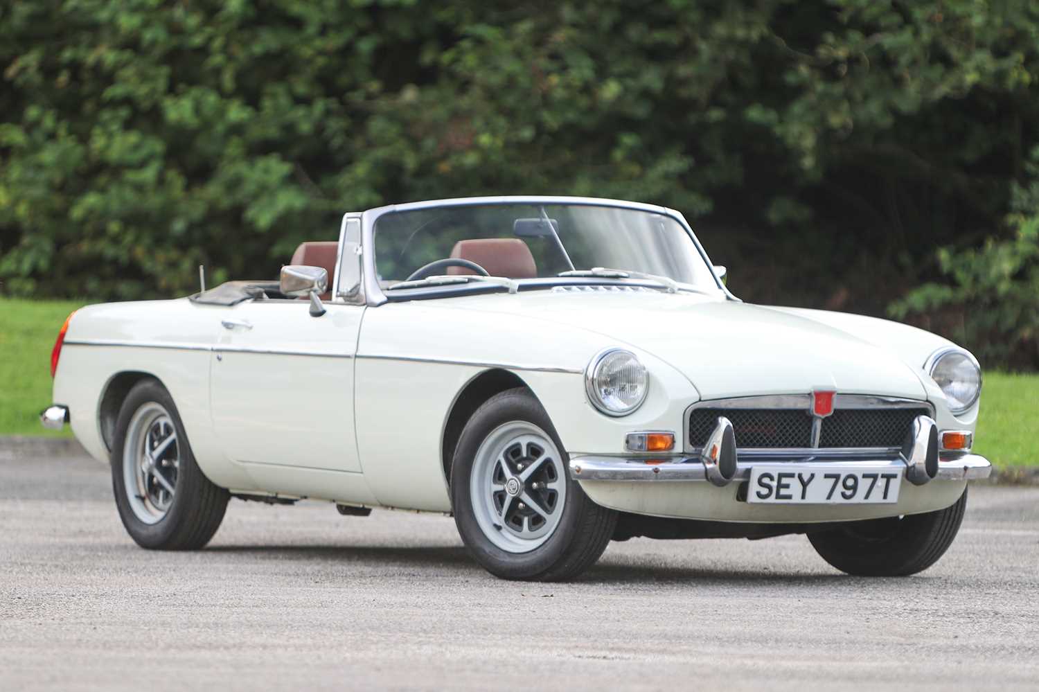 Lot 161 - 1978 MG B Roadster