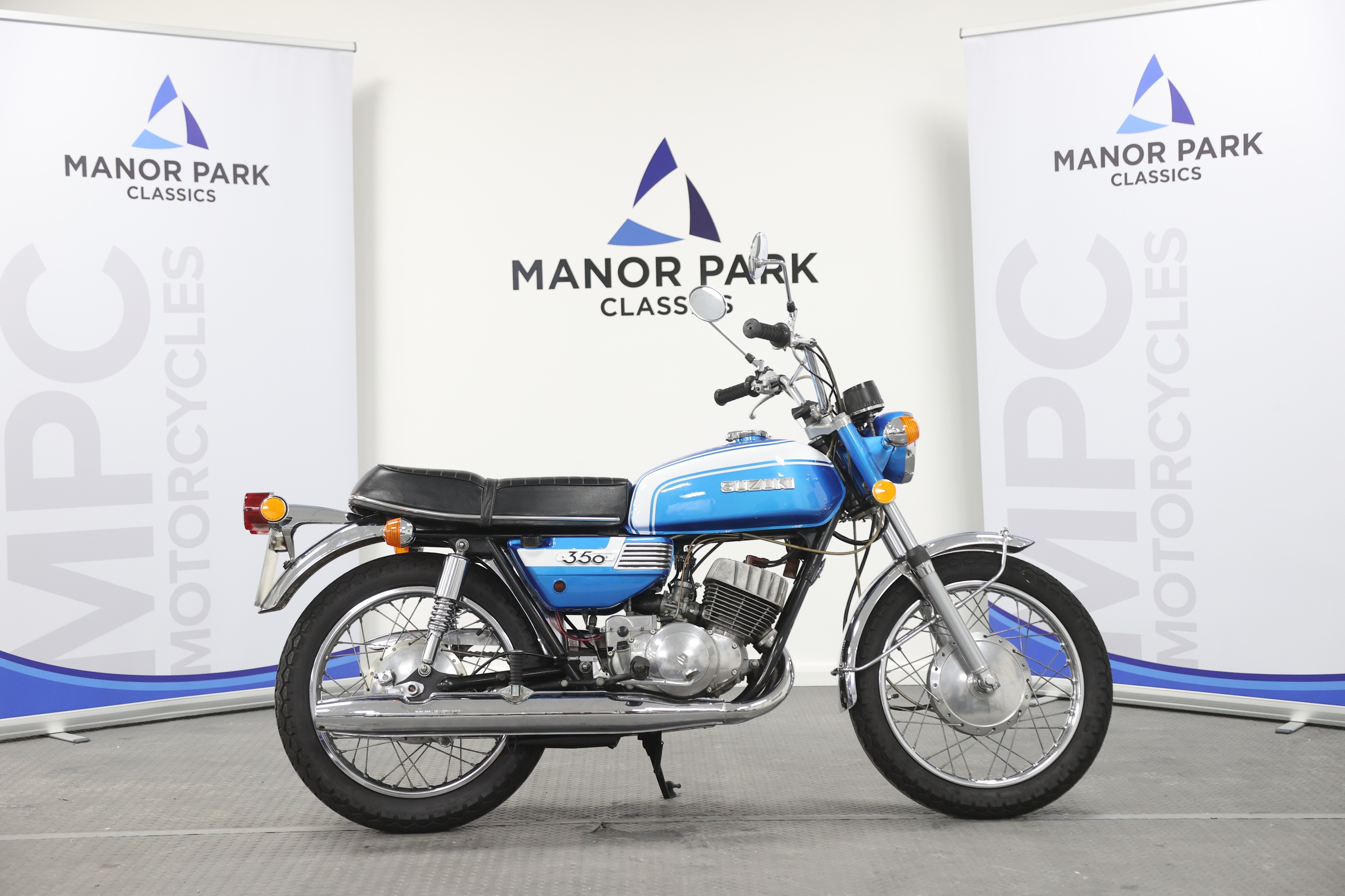 38点まとめ売り Lot 10 - 1971 Suzuki T350 Rebel