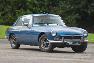 Lot 145 - 1973 MG B GT