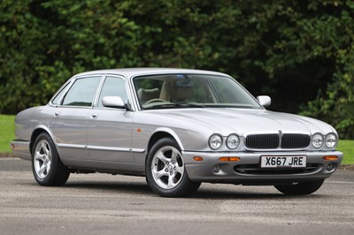 Lot 165 - 2000 Jaguar XJ 4.0 Executive