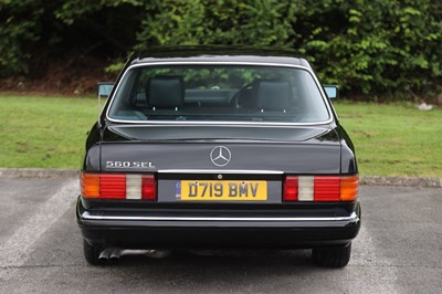 Lot 207 - 1987 Mercedes-Benz 560 SEL