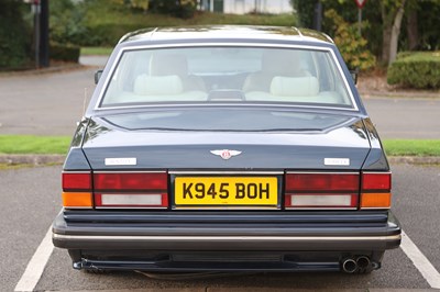 Lot 121 - 1992 Bentley Turbo R